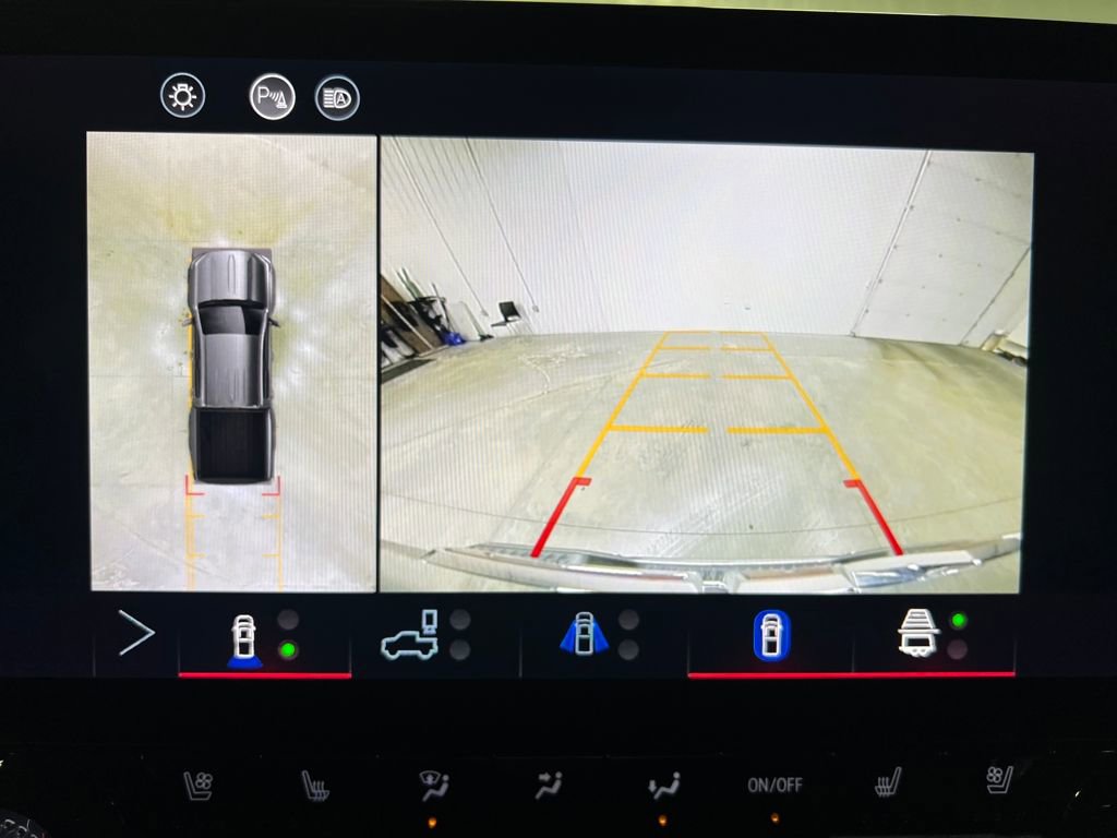 Certified 2024 GMC Canyon Denali image 25