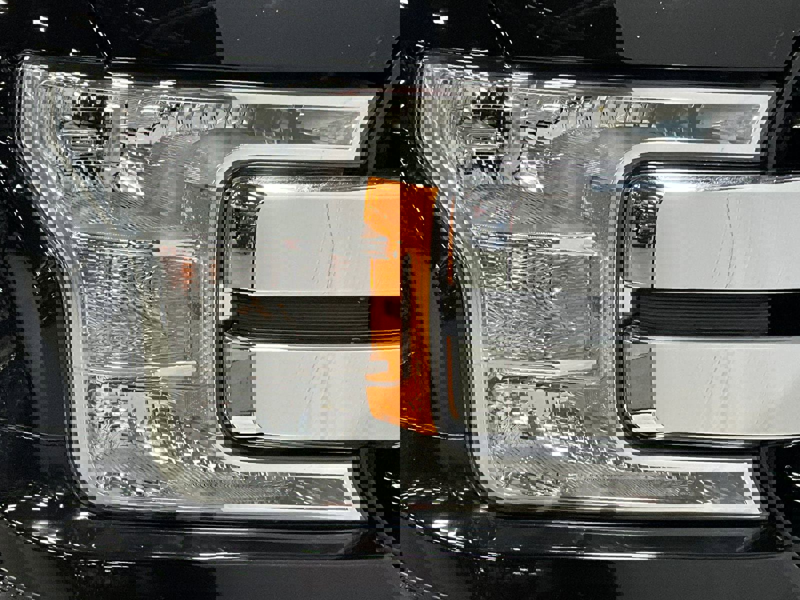 Used 2019 Ford F150 Lariat image 25