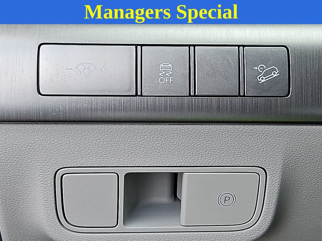 Used 2024 Hyundai Kona SEL FWD image 21