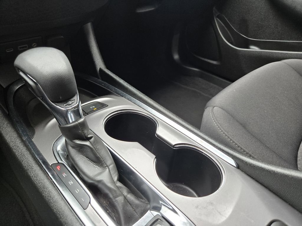 Used 2024 Chevrolet Malibu LT image 14