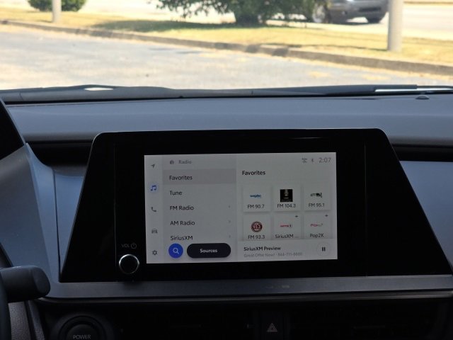 Certified 2024 Toyota Prius XLE image 12