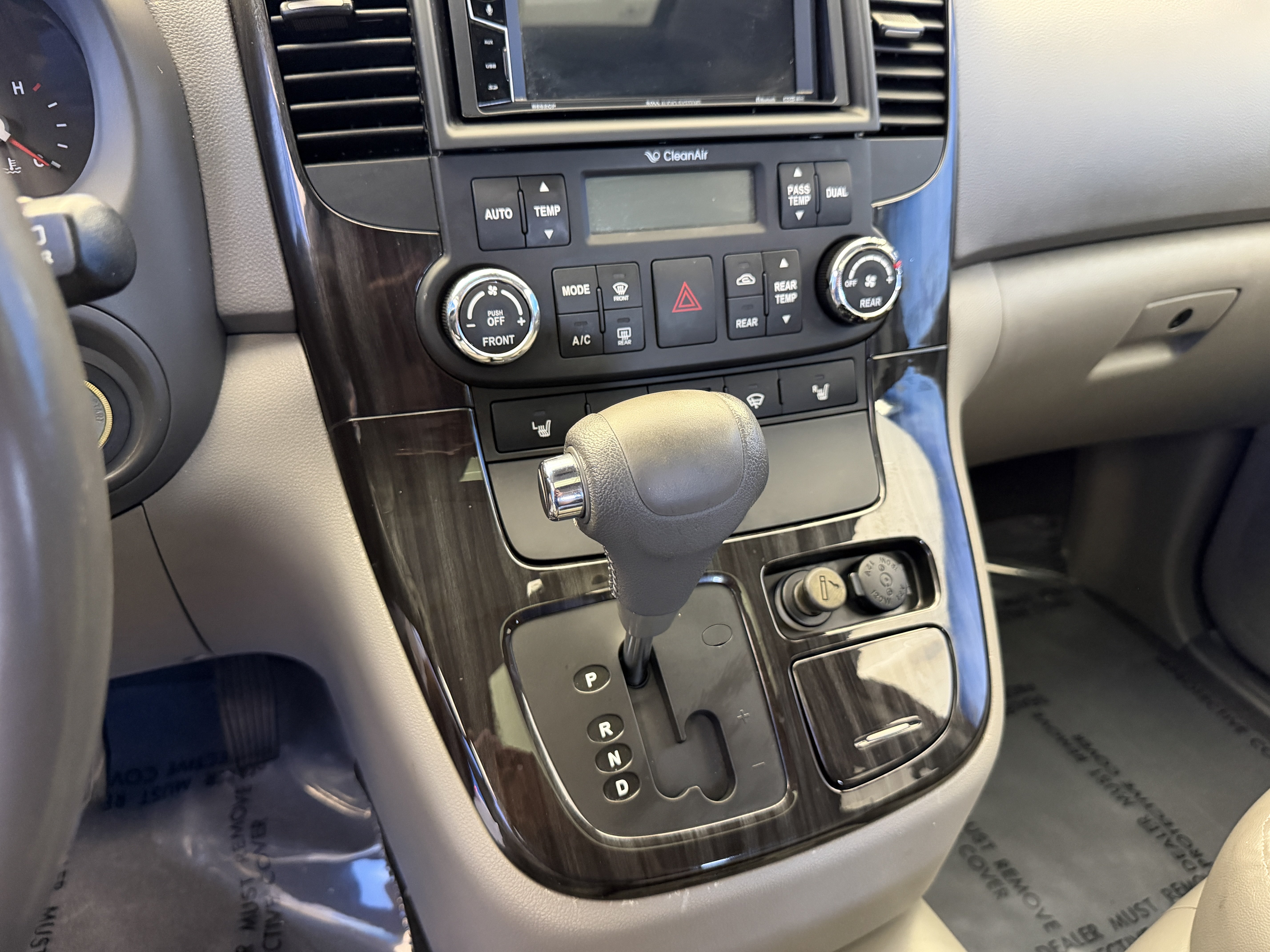 Used 2014 Kia Sedona EX w/ Navigation Package FWD image 18