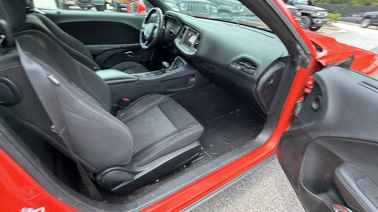 Used 2020 Dodge Challenger SXT w/ Blacktop Package AWD/4WD image 20