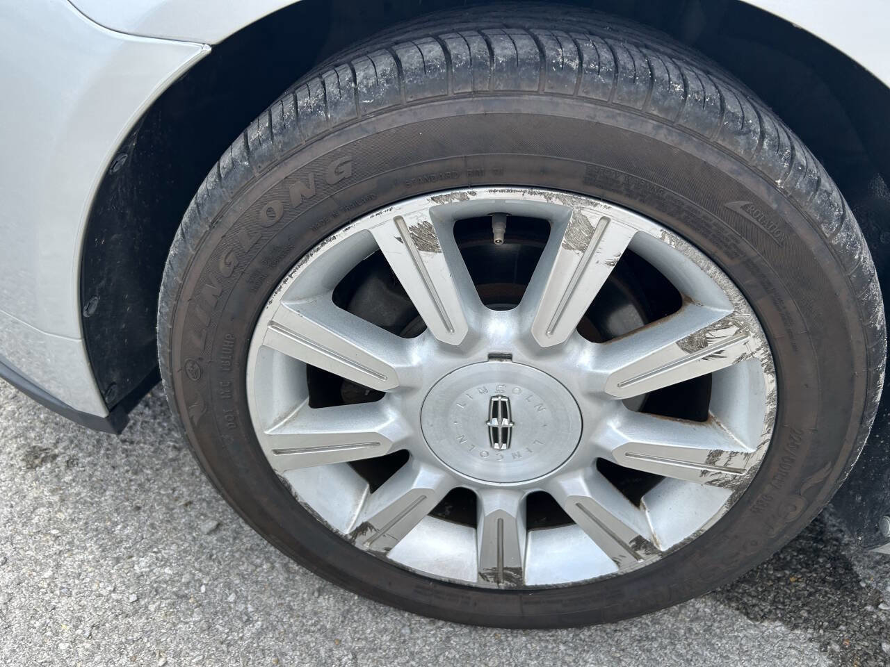 Used 2011 Lincoln MKZ AWD image 15