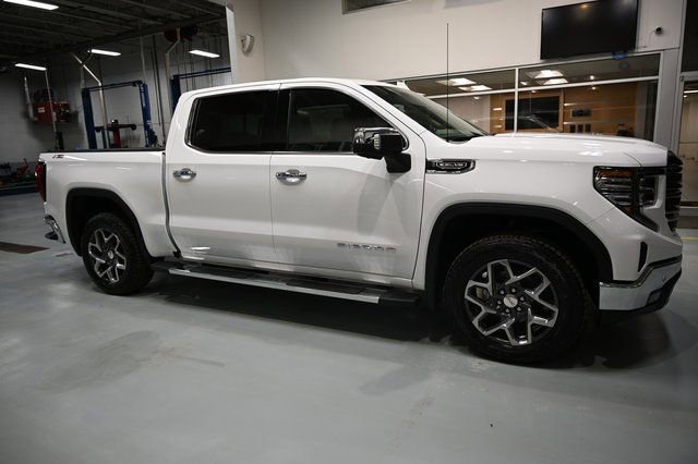 New 2026 GMC Sierra 1500 SLT w/ SLT Premium Plus Package image 4
