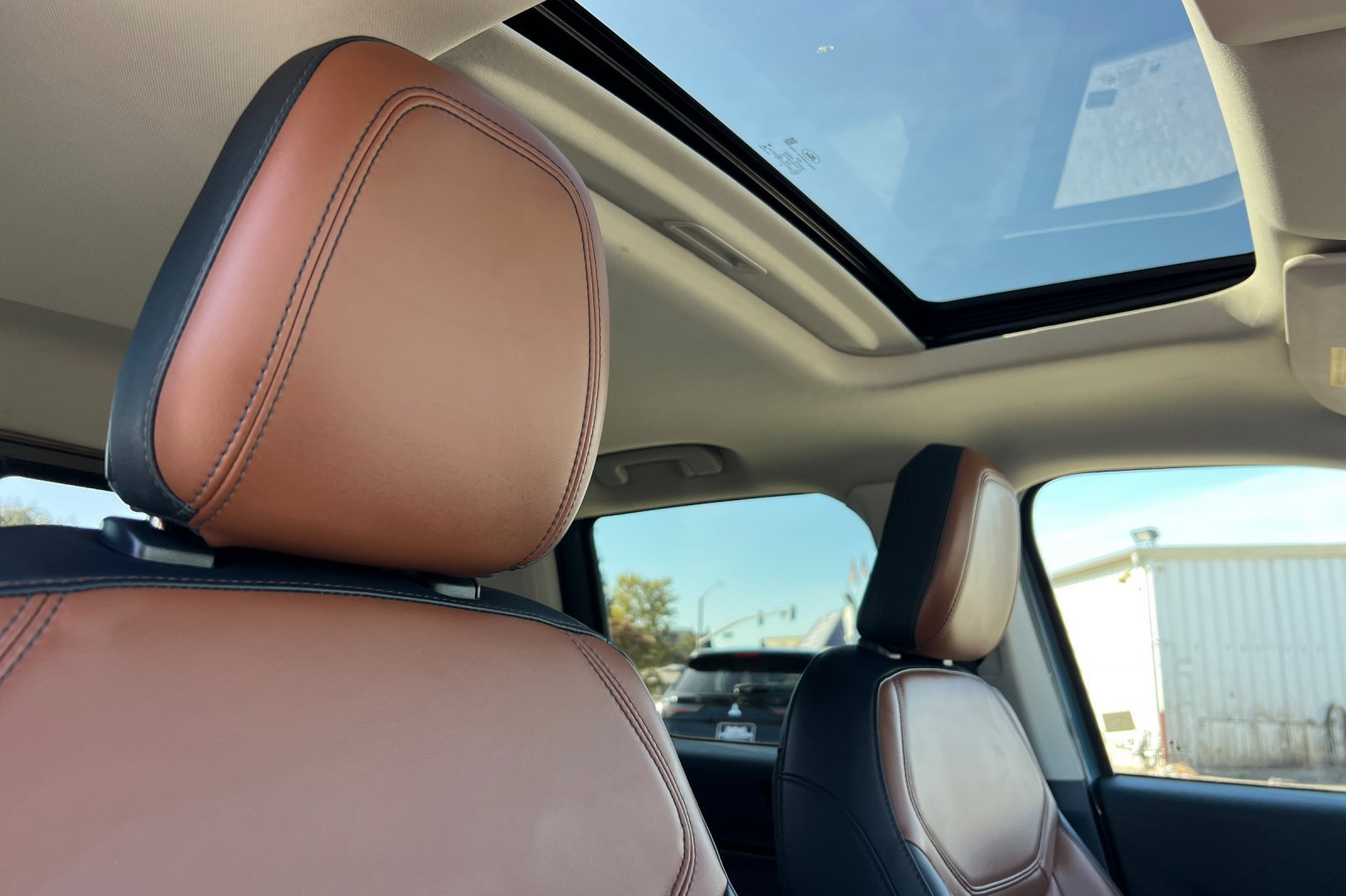 Certified 2022 Ford Maverick Lariat w/ Lariat Luxury Package FWD image 18