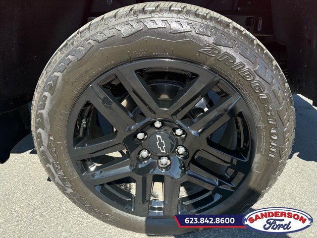 Used 2025 Chevrolet Colorado Z71 w/ Z71 Convenience Package 2 AWD/4WD image 10