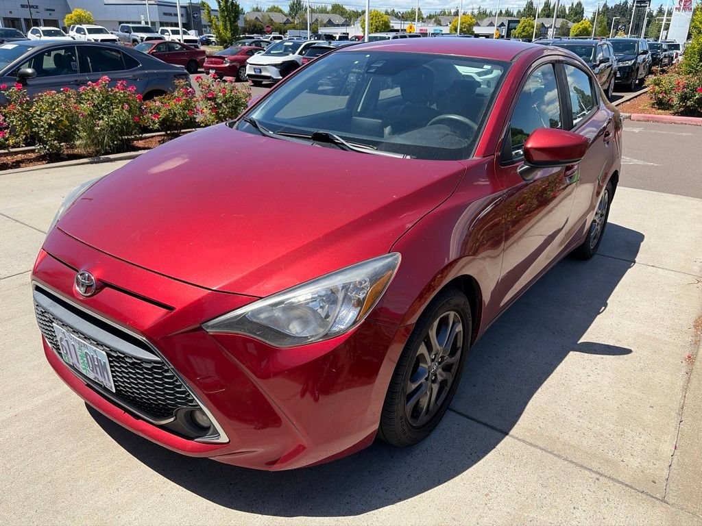 Used 2020 Toyota Yaris LE FWD image 6
