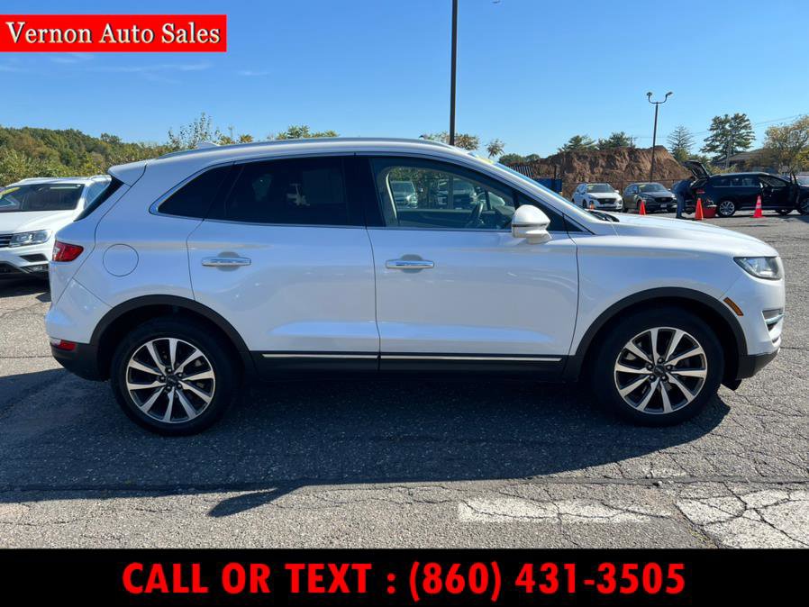 Used 2019 Lincoln MKC Reserve w/ MKC Climate Package image 4