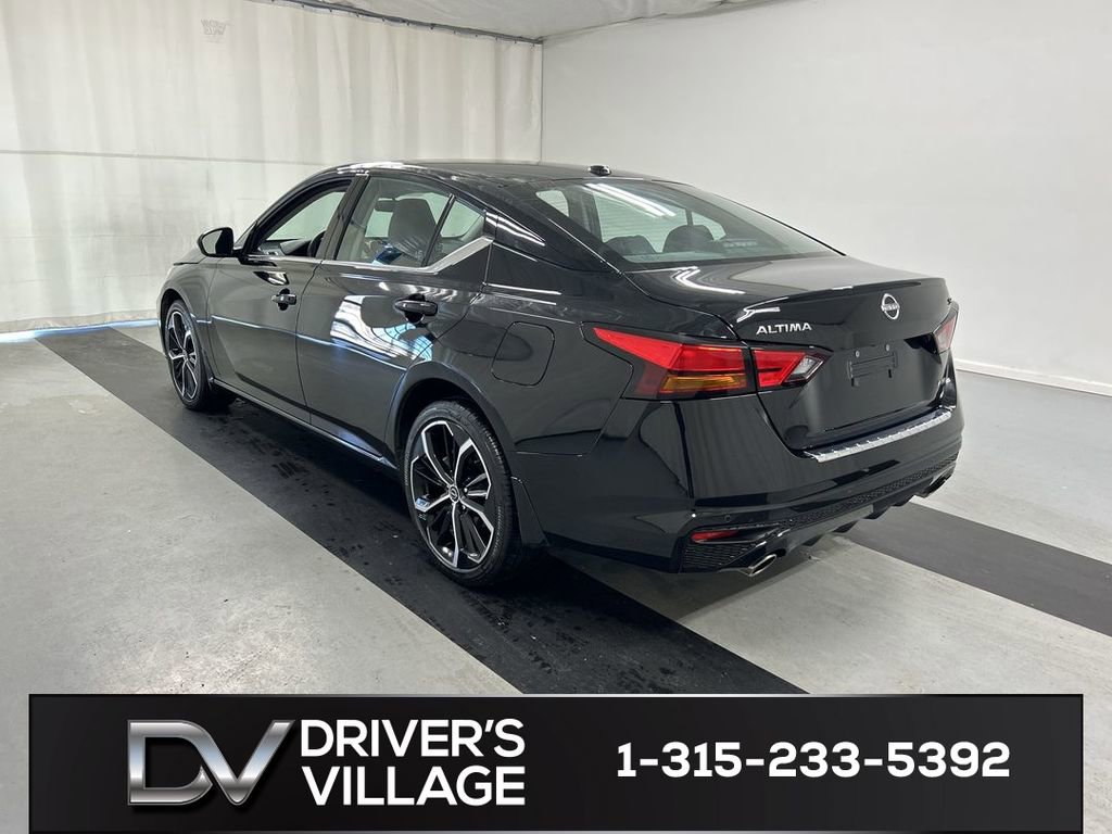 Used 2023 Nissan Altima 2.5 SR image 7