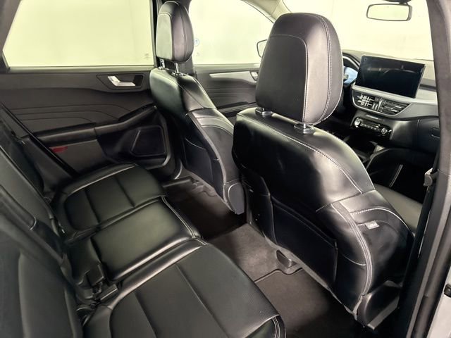 Used 2024 Ford Escape Platinum image 20