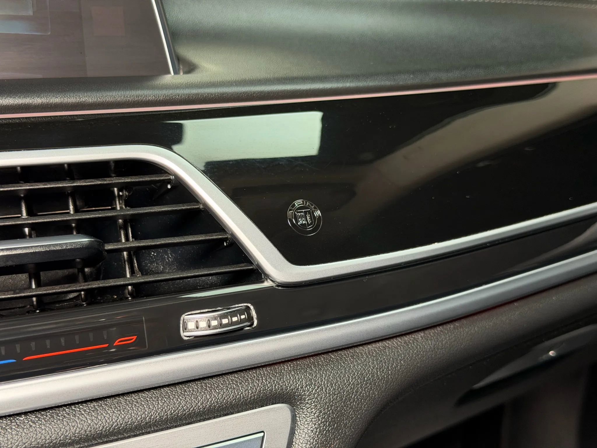 Used 2017 BMW 750i xDrive image 54