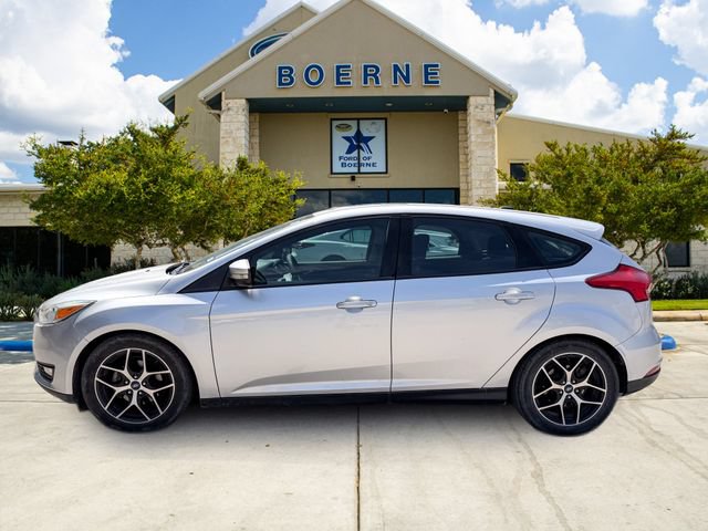 Used 2018 Ford Focus SEL FWD image 2