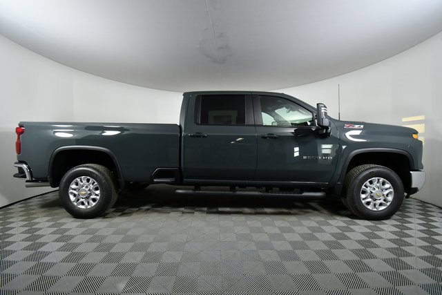 New 2026 Chevrolet Silverado 3500 LT w/ Safety Package image 15