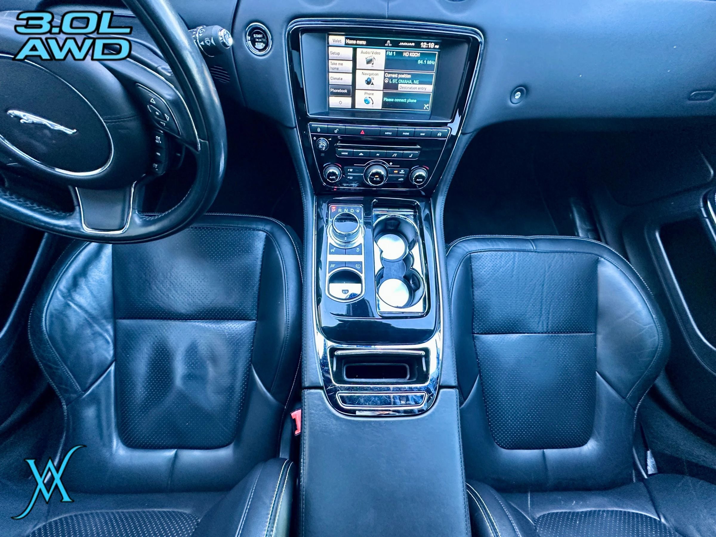 Used 2015 Jaguar XJ AWD image 37