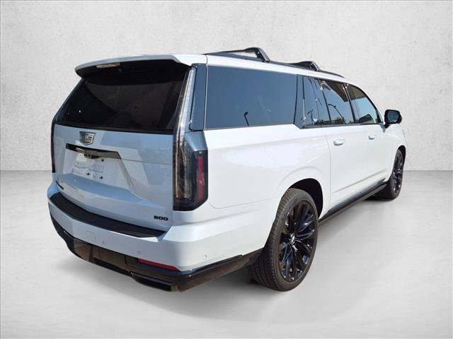 Used 2026 Cadillac Escalade ESV Platinum Sport w/ LPO, ONYX Package AWD/4WD image 5