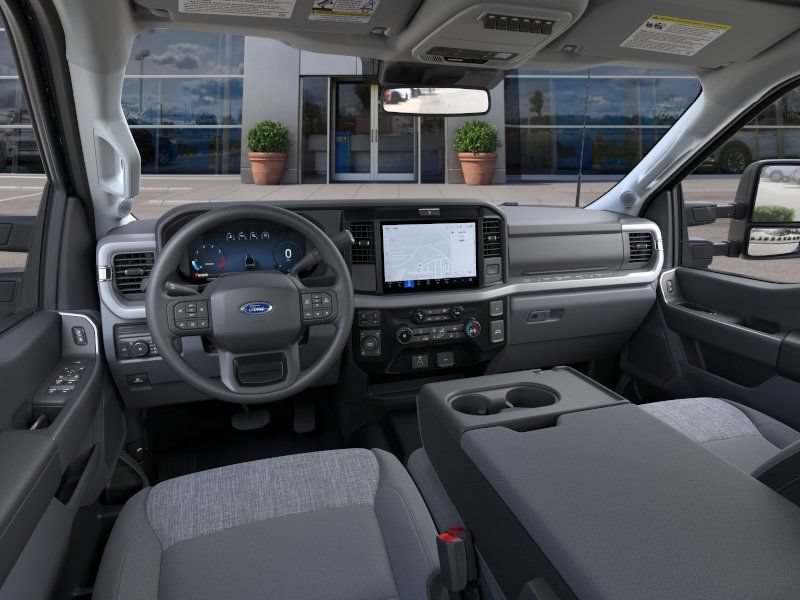 New 2026 Ford F250 XLT w/ XLT Premium Package AWD/4WD image 9