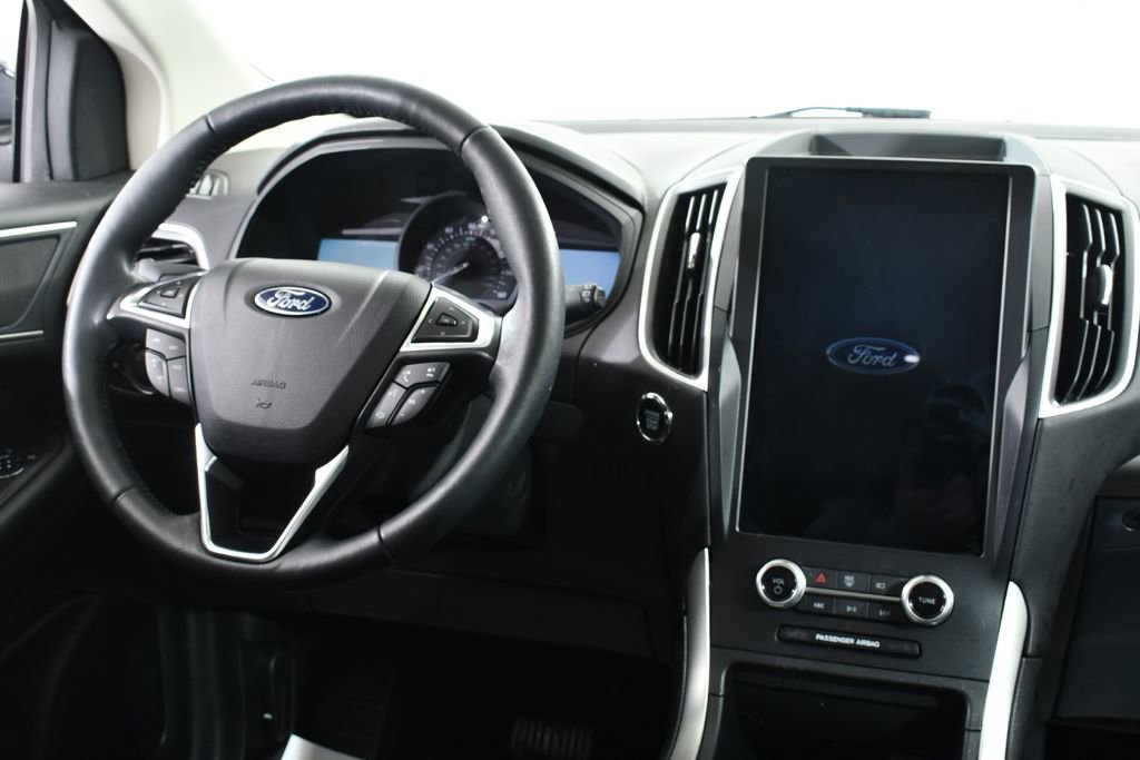 Used 2024 Ford Edge SEL w/ Convenience Package image 8
