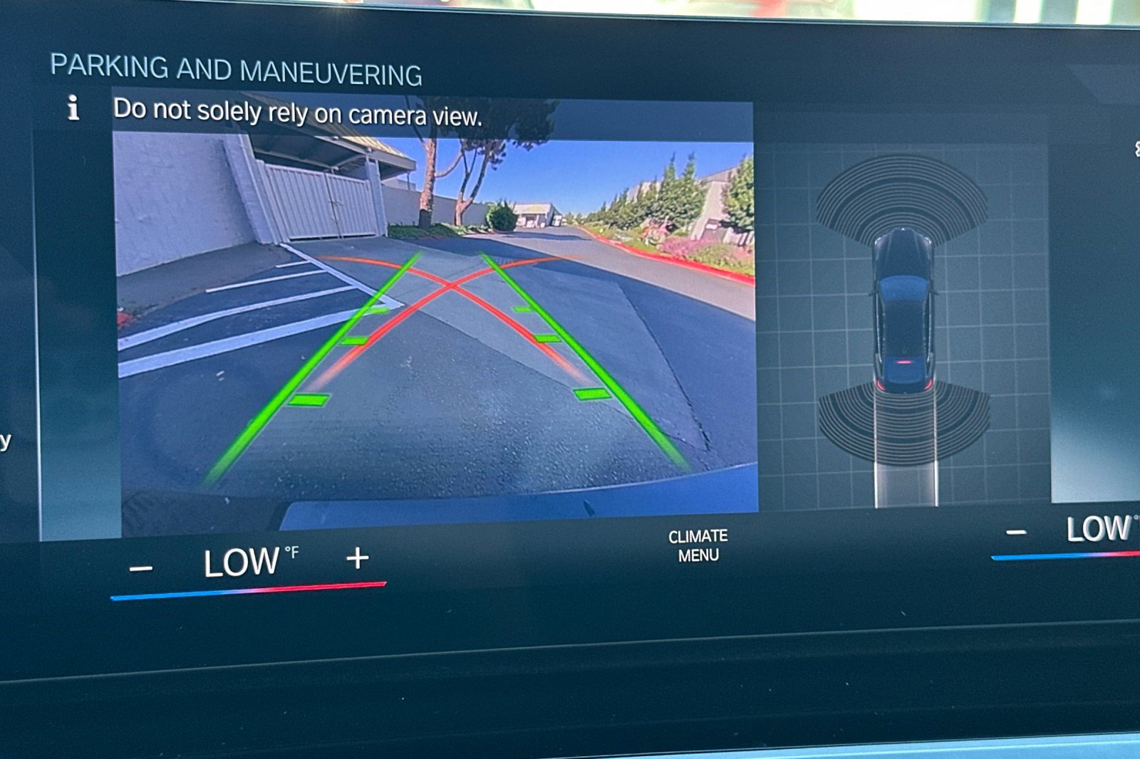 Used 2023 BMW i4 eDrive35 image 25