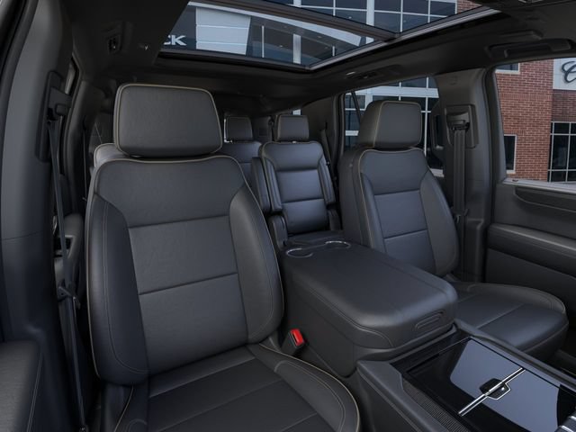 New 2026 GMC Yukon Elevation w/ LPO, Elevation Black Package AWD/4WD image 16