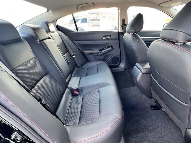 New 2025 Nissan Altima 2.5 SR AWD/4WD image 13