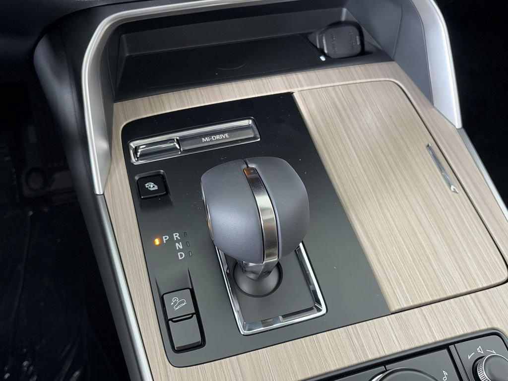 New 2025 MAZDA CX-90 Plug-In Hybrid w/ Preferred AWD/4WD image 23