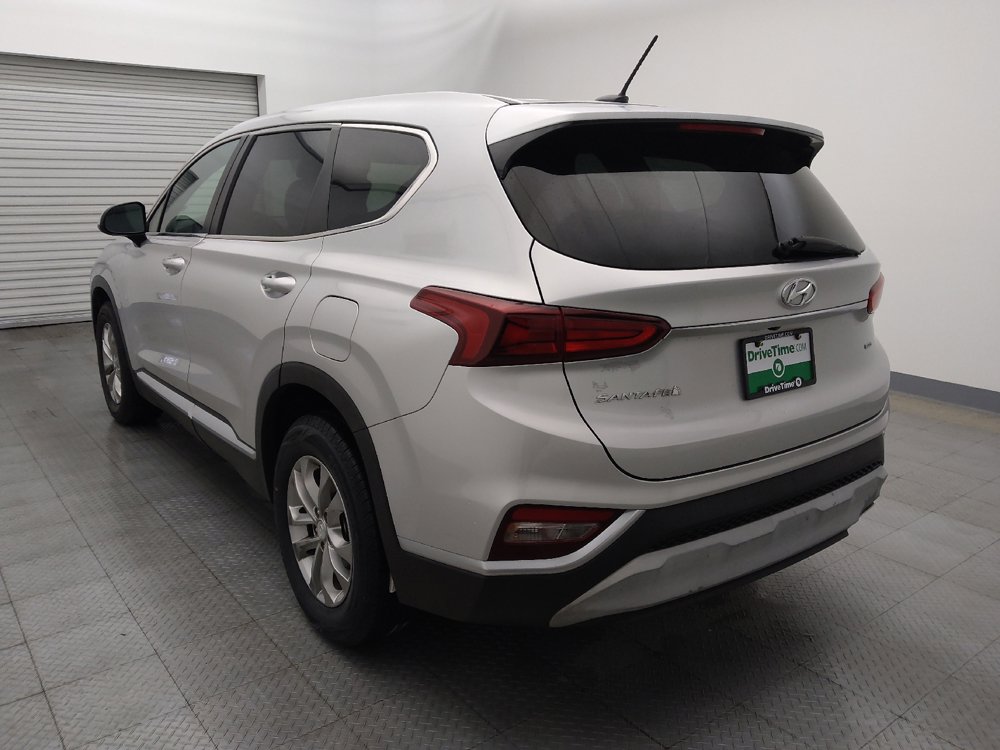 Used 2019 Hyundai Santa Fe SE image 5