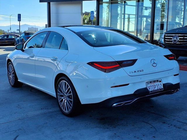 Used 2025 Mercedes-Benz CLA 250 image 21
