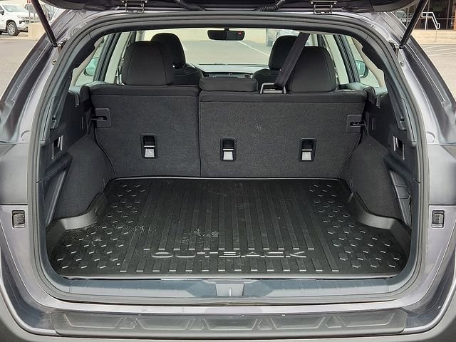 Certified 2025 Subaru Outback w/ Popular Package #1A image 10