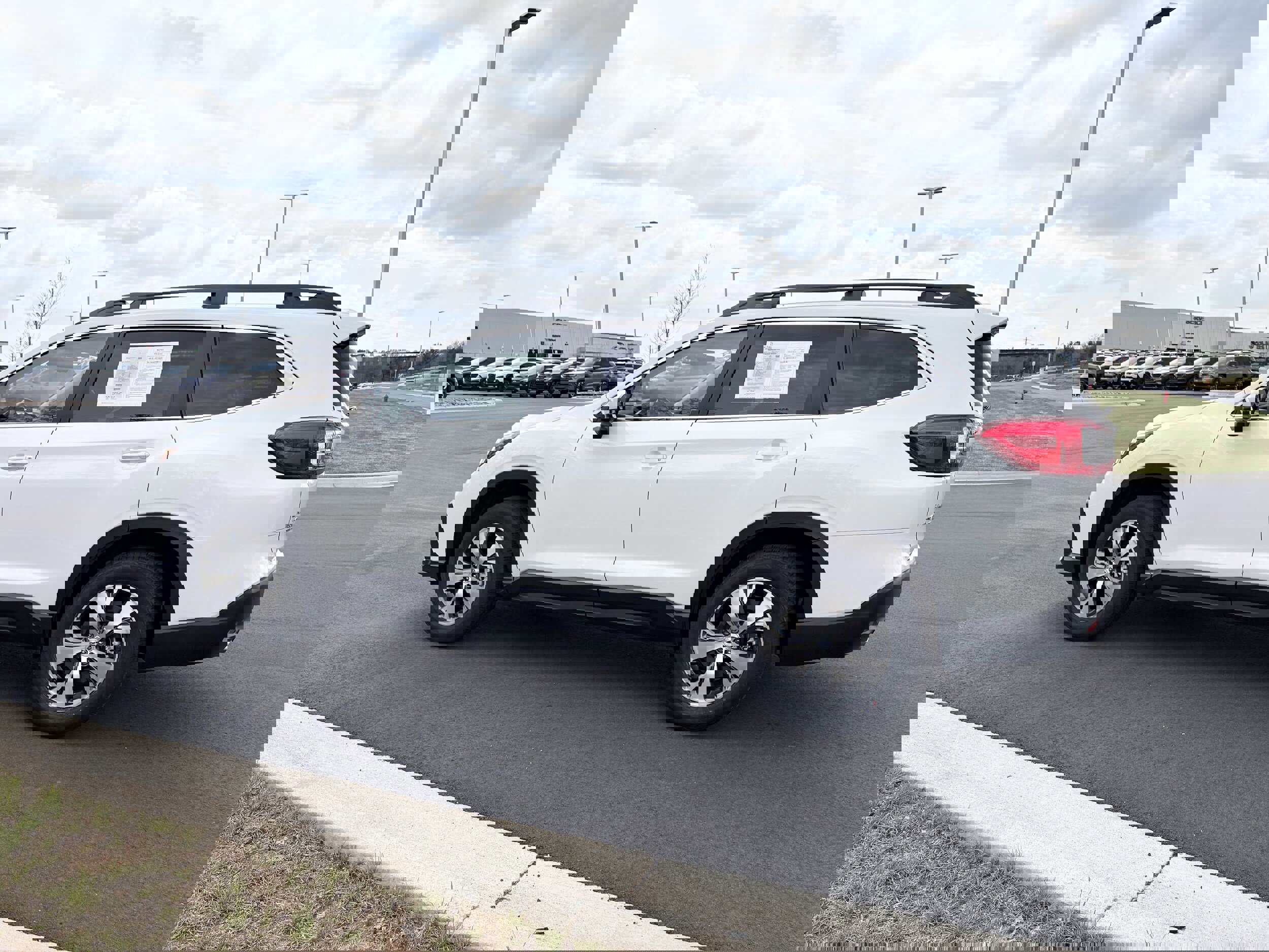 Used 2025 Subaru Ascent Premium image 5