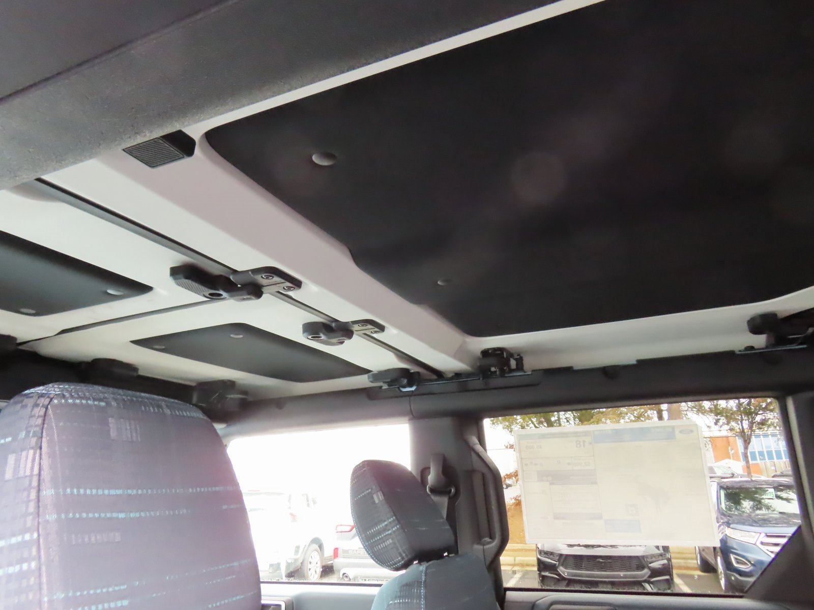 New 2025 Ford Bronco Heritage Edition image 18