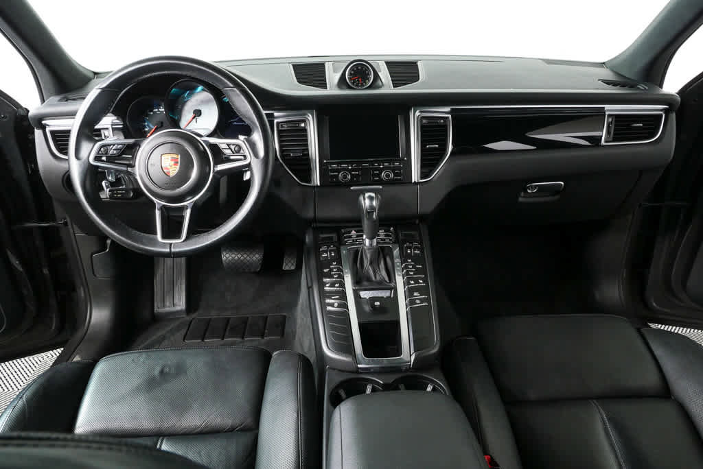 Used 2015 Porsche Macan S AWD/4WD image 18