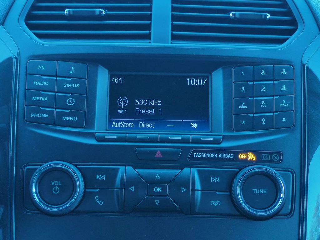 Used 2019 Ford Explorer FWD image 18