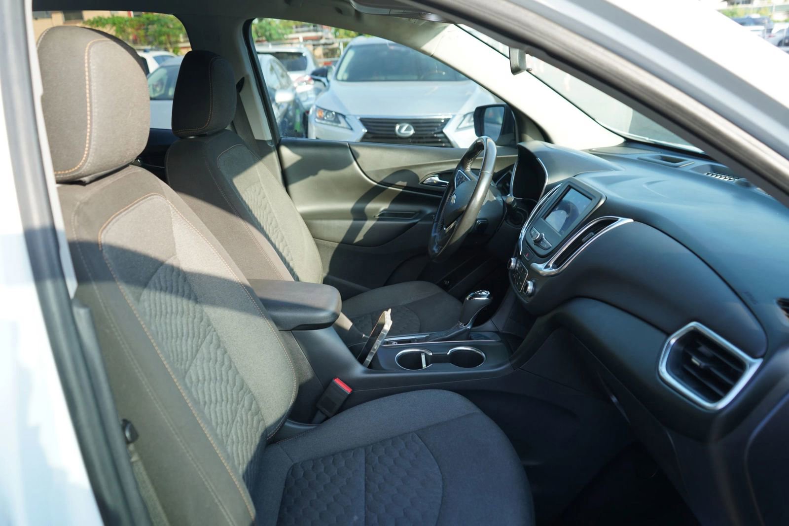 Used 2021 Chevrolet Equinox LT FWD image 21