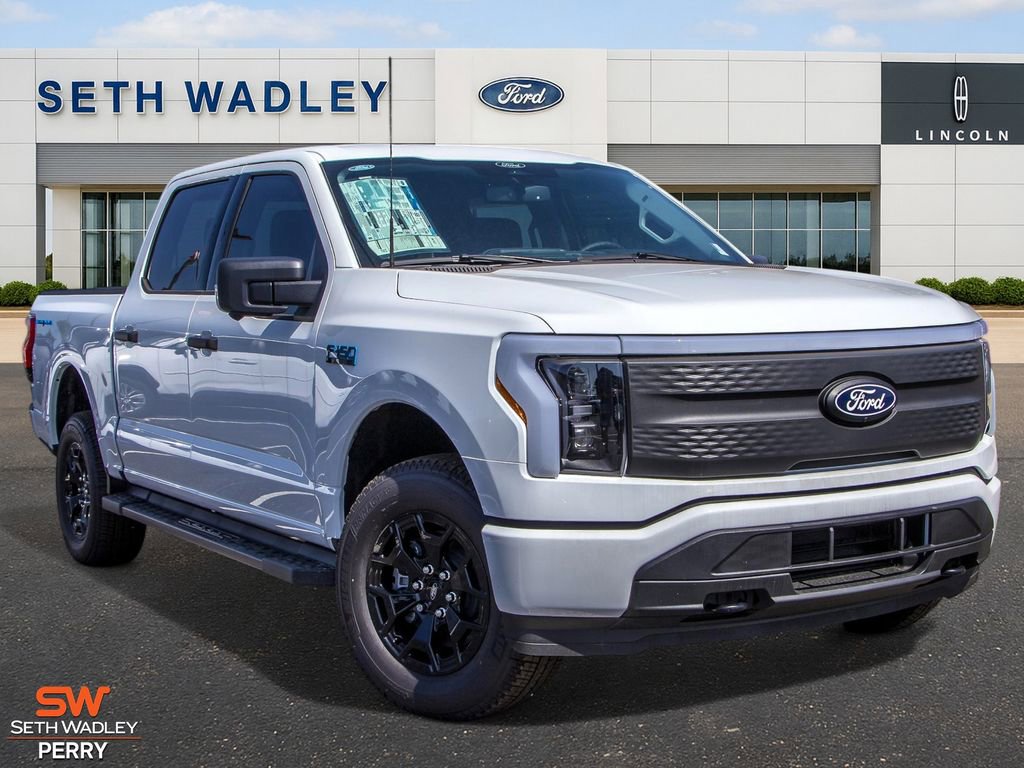New 2025 Ford F150 Lightning XLT
