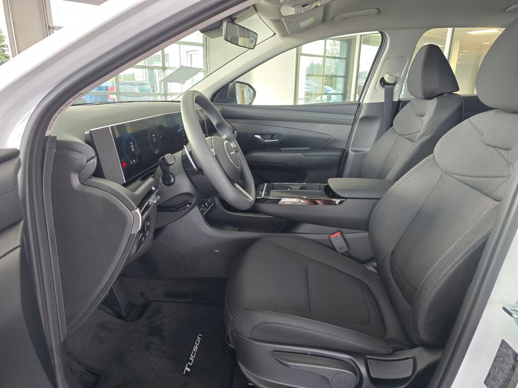 New 2026 Hyundai Tucson Blue SE image 19