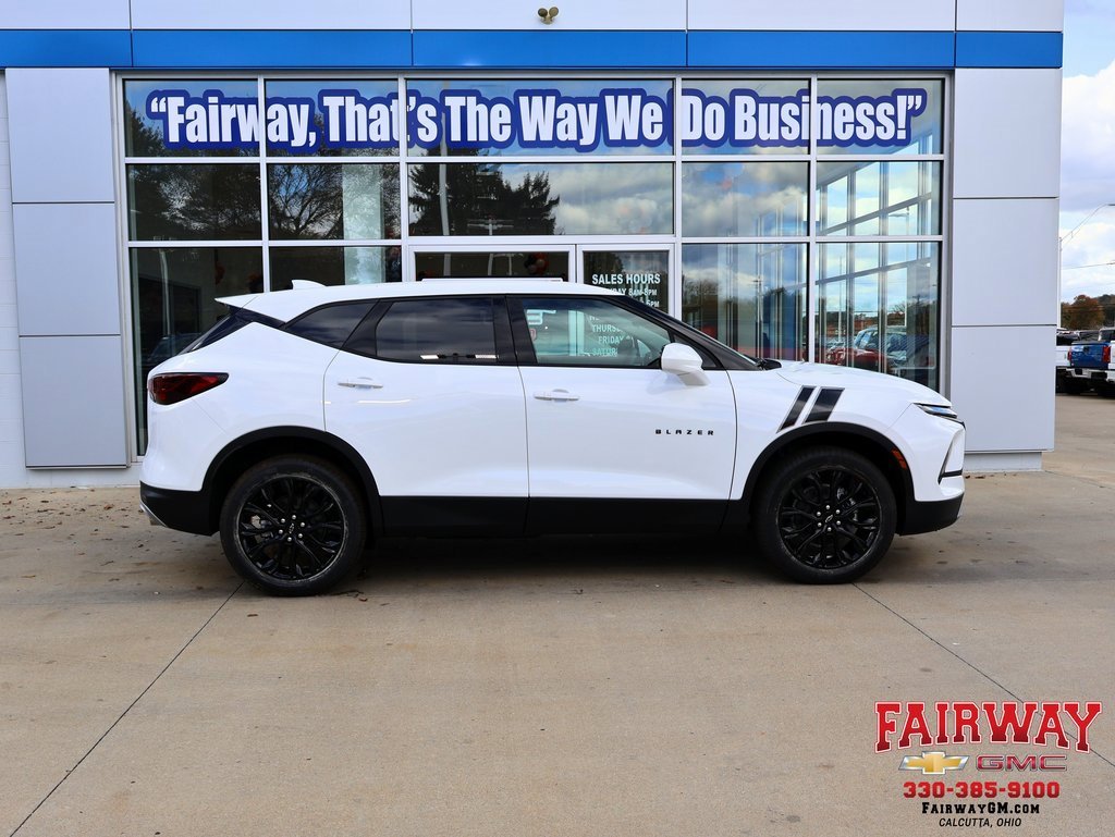 New 2025 Chevrolet Blazer LT w/ LPO, Black Sport Package image 1