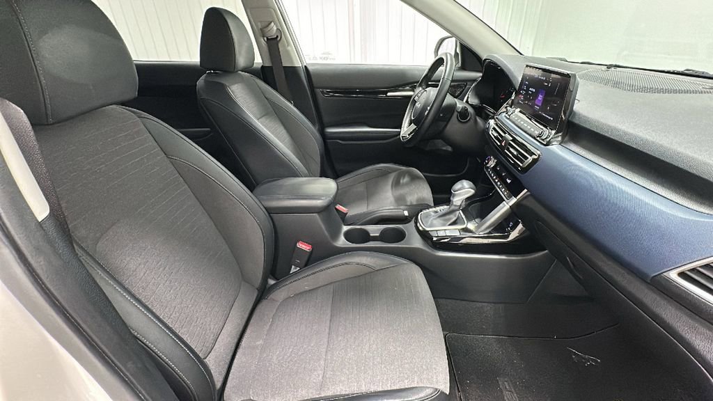 Used 2023 Kia Seltos S w/ Navigation Package image 16