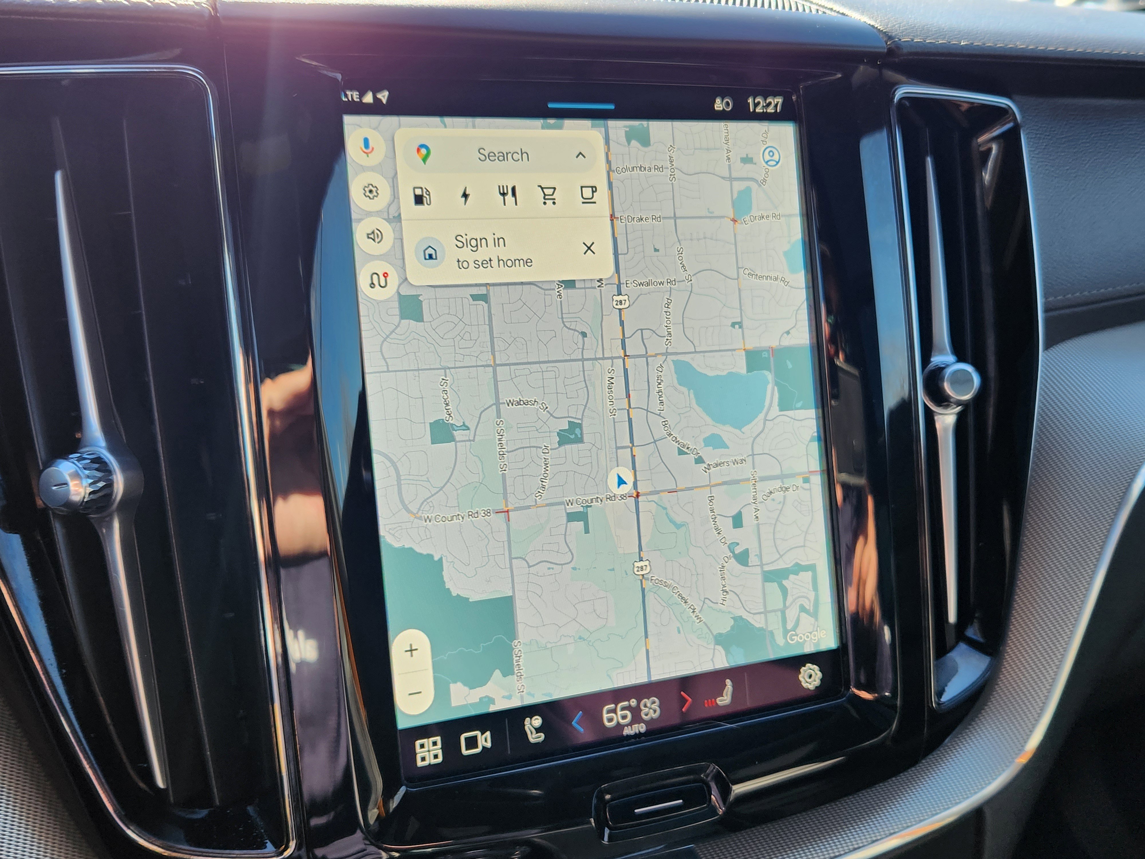 Certified 2025 Volvo XC60 T8 Polestar image 18