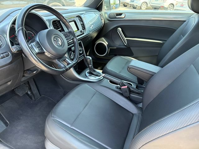 Used 2017 Volkswagen Beetle 1.8T S FWD image 18
