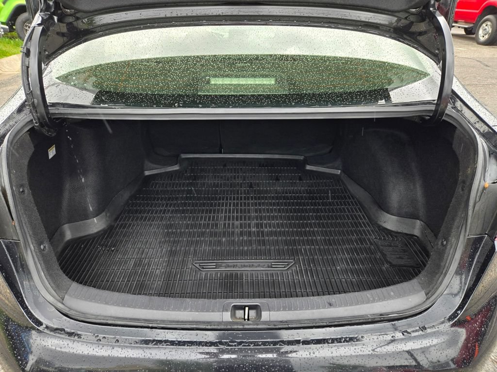 Used 2022 Toyota Corolla LE FWD image 28