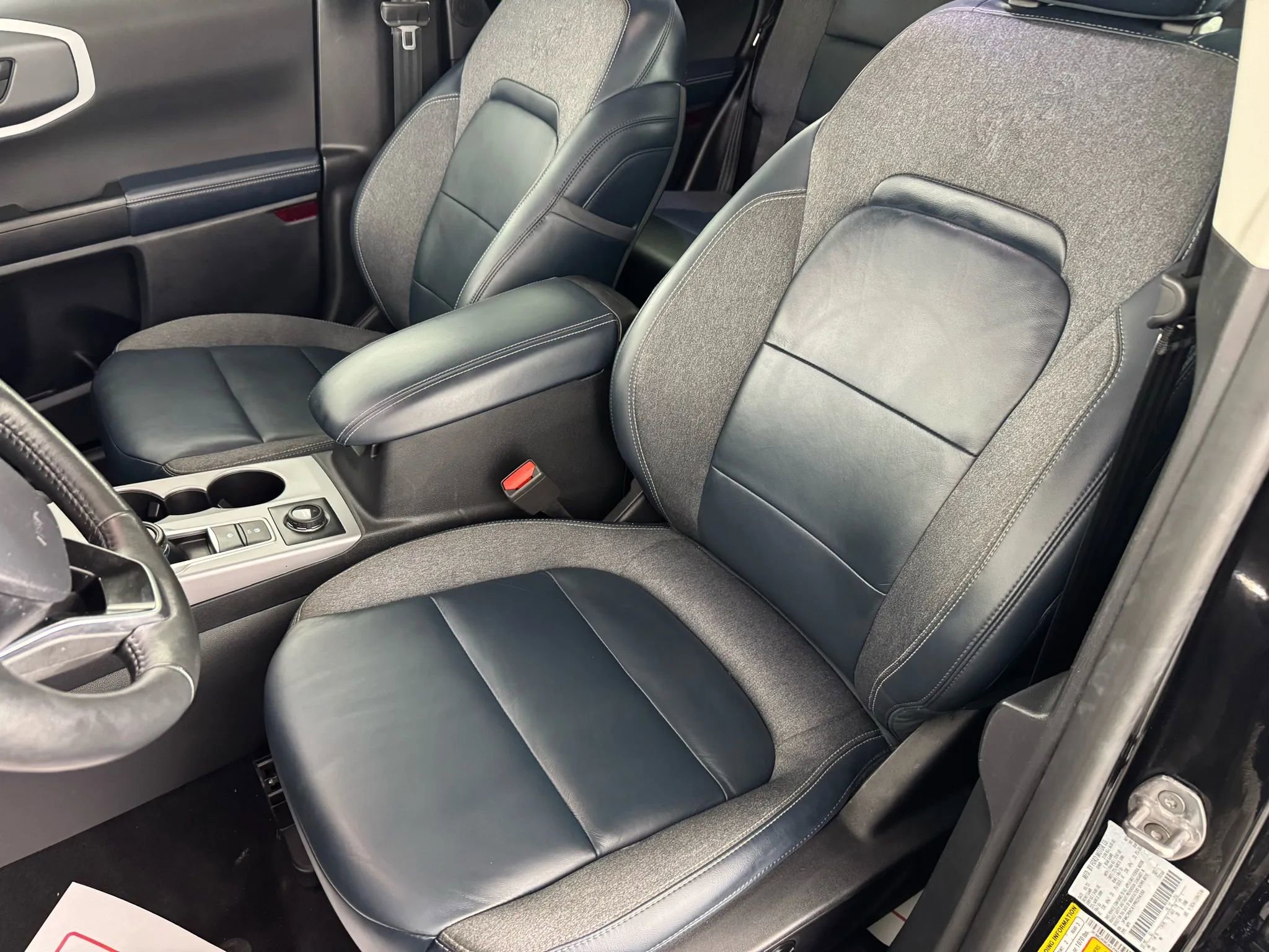 Used 2023 Ford Bronco Sport Outer Banks w/ Tech Package image 32