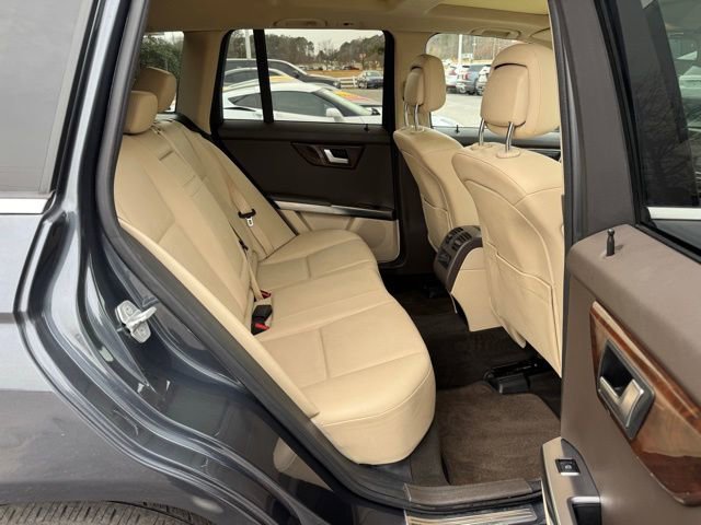 Used 2013 Mercedes-Benz GLK 350 4MATIC image 11
