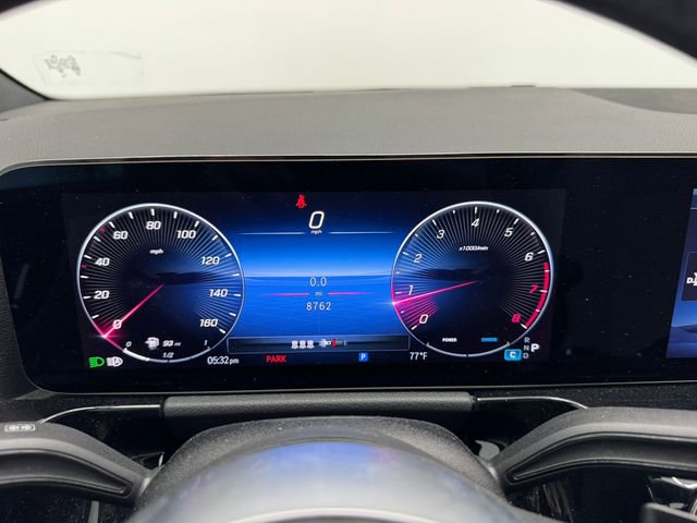 Certified 2025 Mercedes-Benz GLA 250 image 2