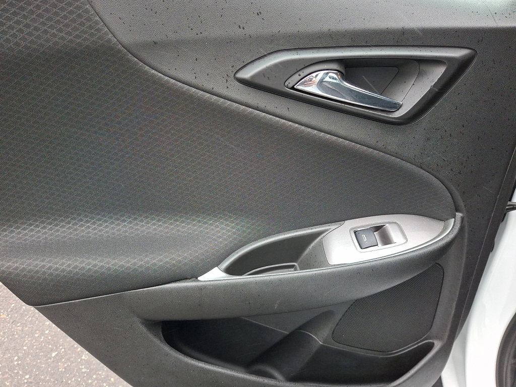 Used 2025 Chevrolet Malibu LT image 19