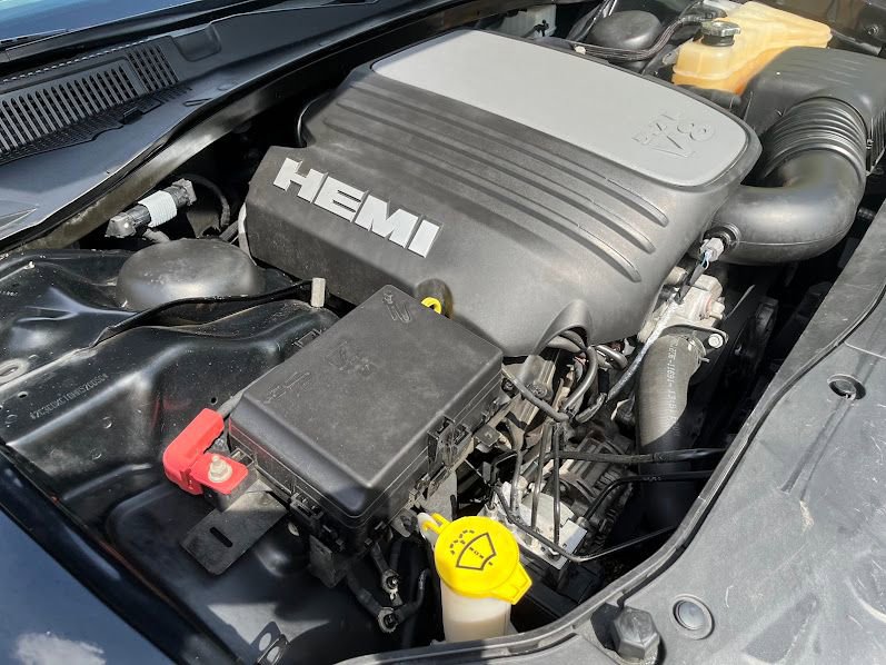 Used 2017 Dodge Charger R/T RWD image 28