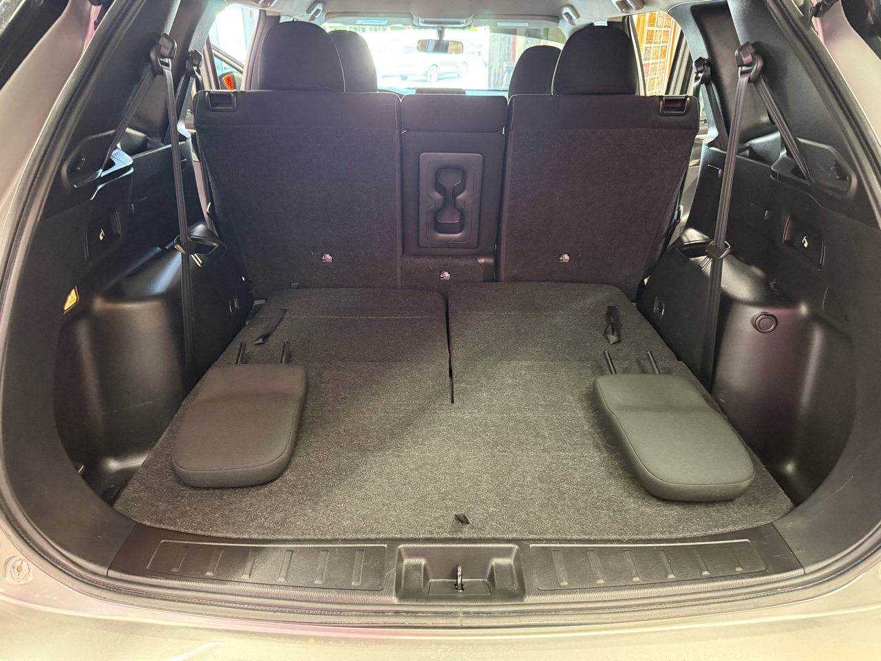 Used 2022 Mitsubishi Outlander ES image 25