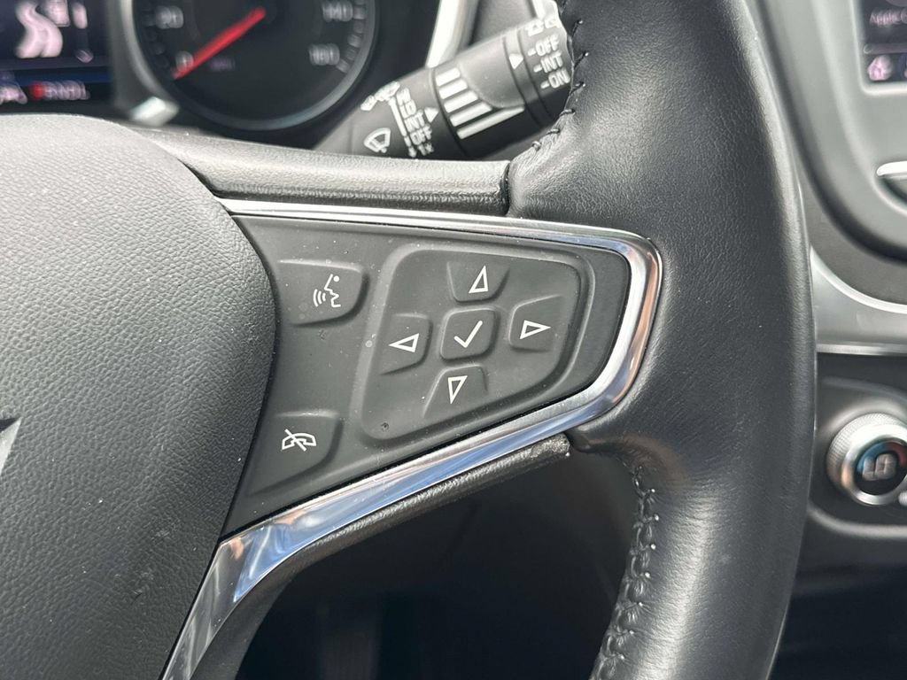 Used 2021 Chevrolet Equinox LT FWD image 23