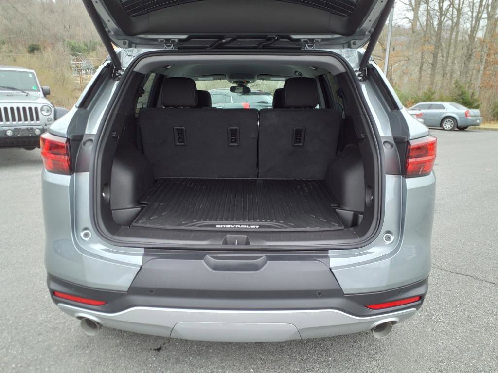 New 2025 Chevrolet Blazer LT w/ Convenience Package image 7