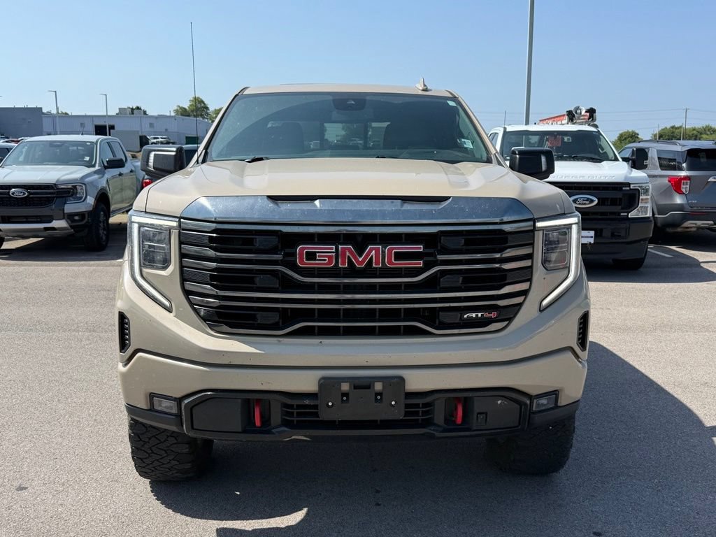 Used 2022 GMC Sierra 1500 AT4 w/ AT4 Preferred Package AWD/4WD image 22